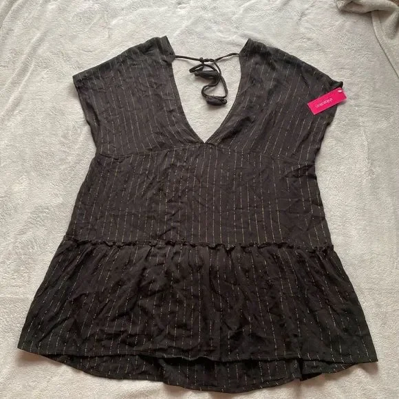 Black and Gold Cover-Up - Picture 3 of 7